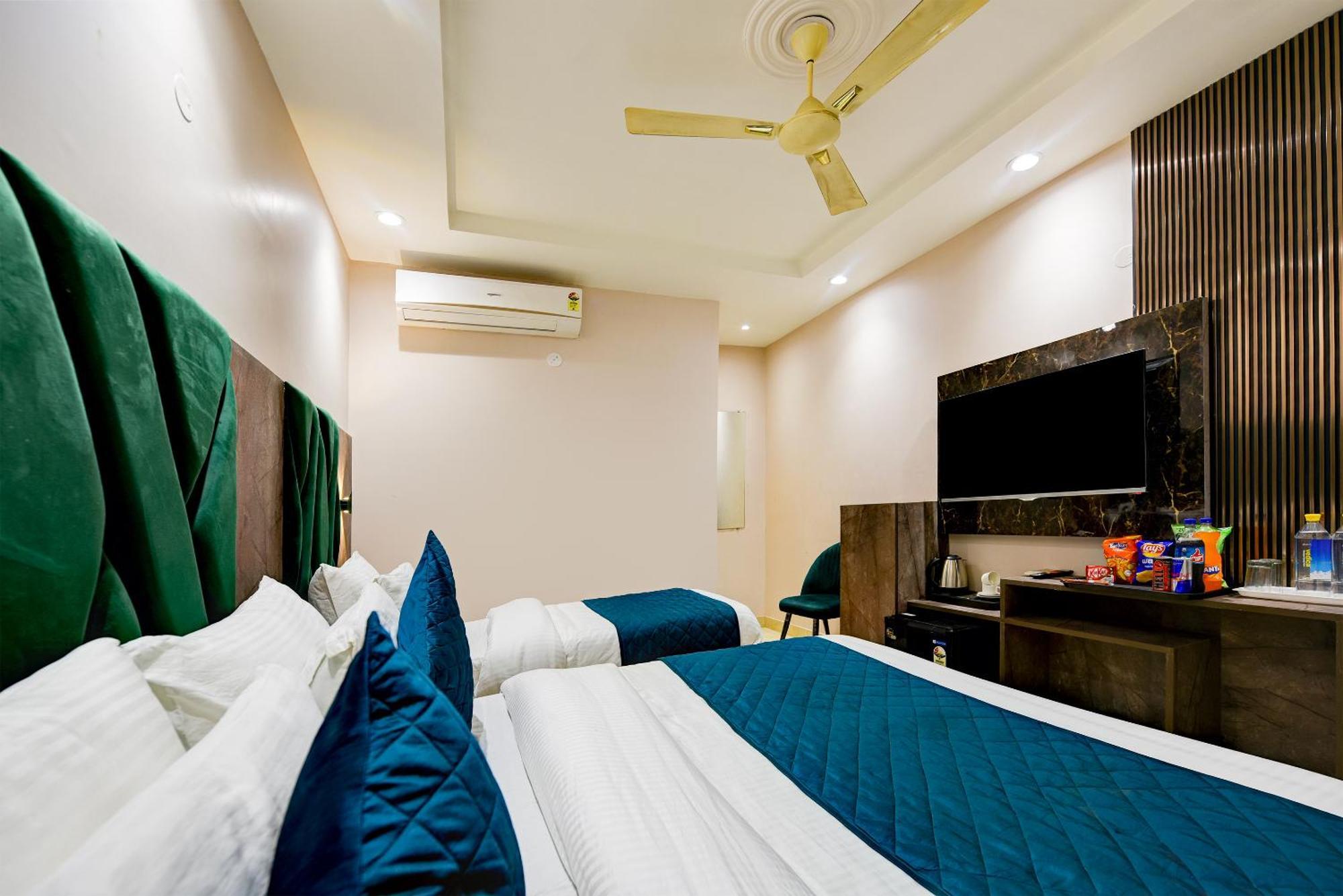 The Pearl Plaza Hotel In City Centre - Near New Delhi Railway Station ภายนอก รูปภาพ