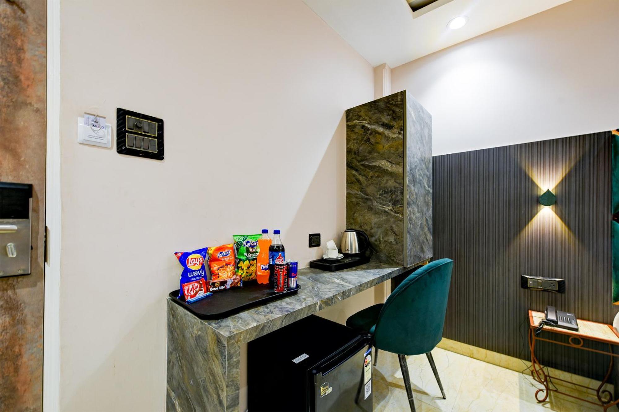 The Pearl Plaza Hotel In City Centre - Near New Delhi Railway Station ภายนอก รูปภาพ